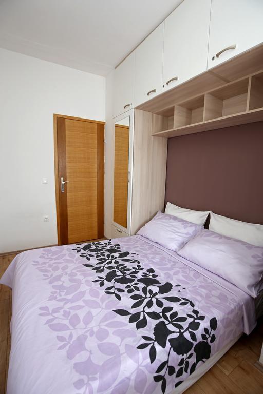 Sara Apartmán *